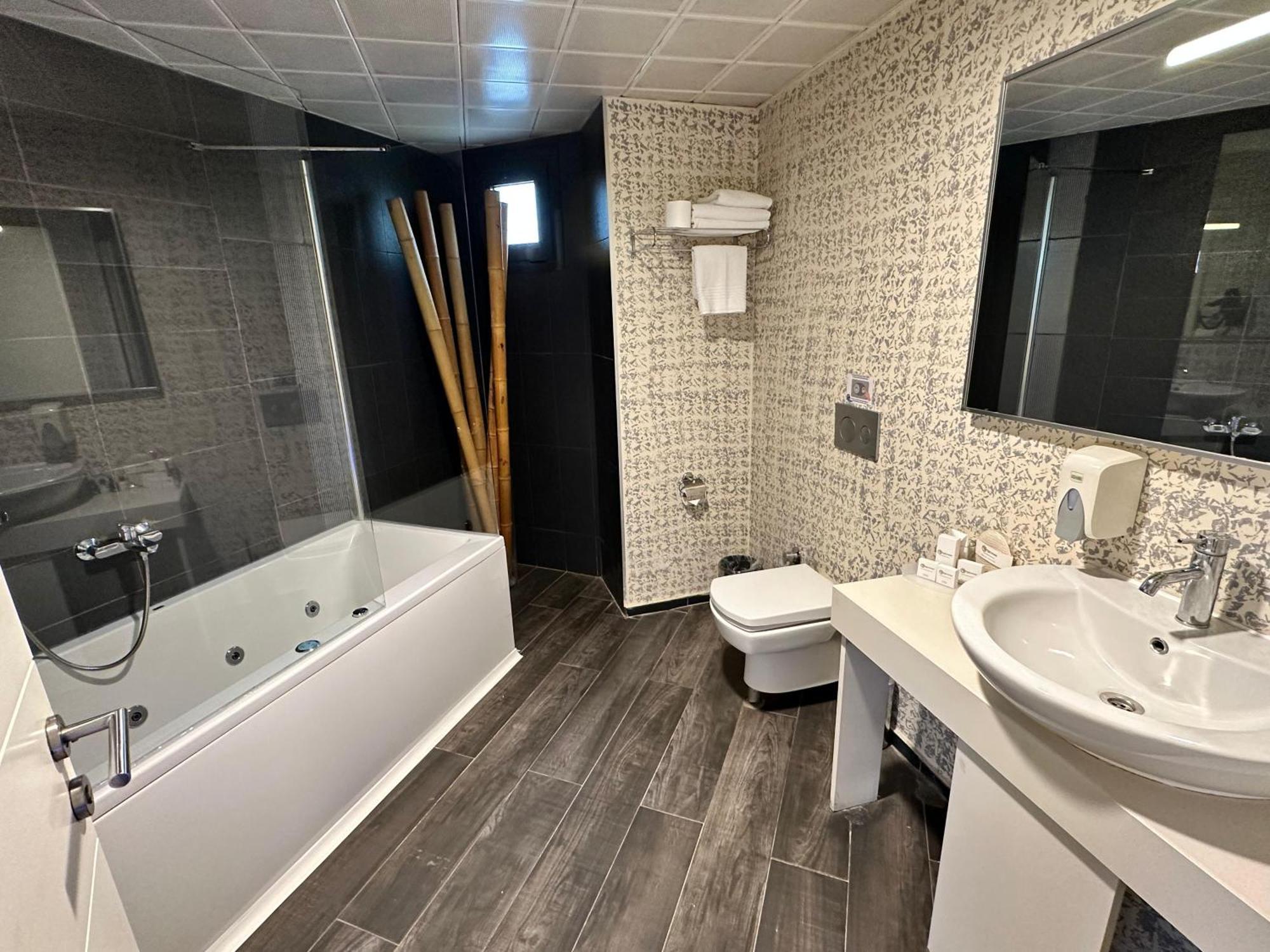 Tempo Hotel Caglayan Provincia di Provincia di Istanbul Esterno foto
